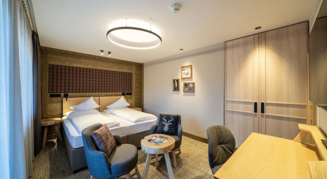Двухместный номер Classic с балконом Hotel OTP Birkenhof