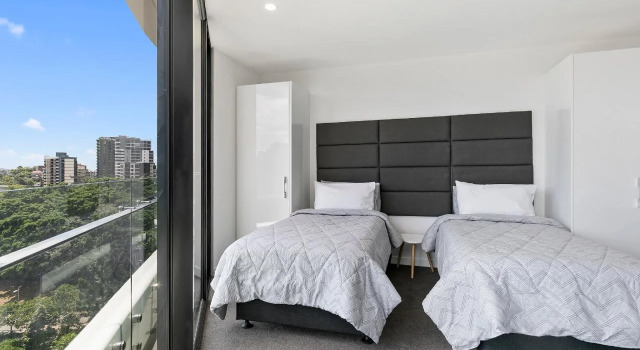 Homely Apartments in Southbank