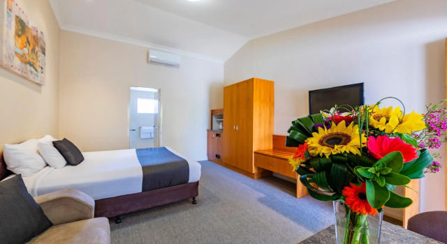 Suite Roma Explorers Inn