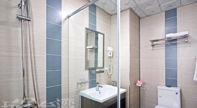Двухместный номер Standard с балконом 艾蜜堡Amibao Resort ,訂房完成請務必與我們聯繫確認訂單!謝謝
