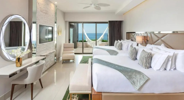 Четырёхместный полулюкс с видом на океан Garza Blanca Resort & Spa Los Cabos