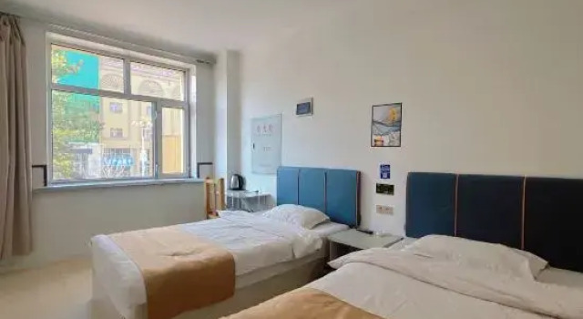 Mohe Jiajia Express Hotel, Rezerwuj Hotel Hotele w Mohe z parkingiem, Parking
