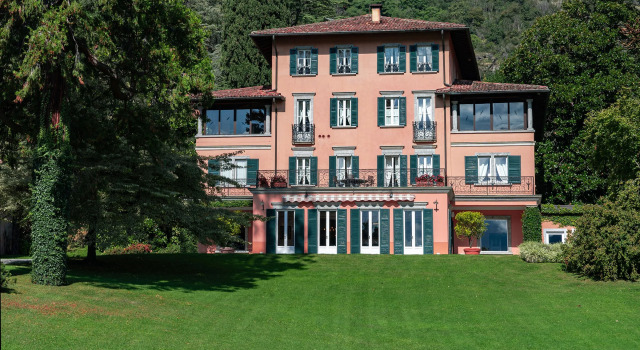 Villa Camilla, Book Villa Hotels in Como with a Pool, Swimming Pool