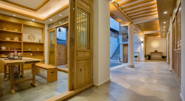 Jianshe Inn, Забронировать Отель Бизнес-отели Лицзян, рядом с Улица Сквер-стрит Древнего города Даянь, 4* 5*