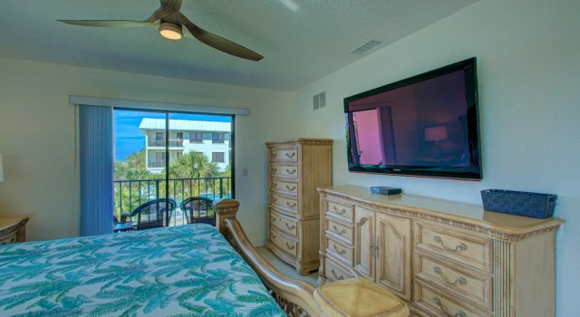 Absolute Anna Maria- 2 Bedroom Condo, Забронировать Отель Отели Брейдентон с парковкой, рядом с Bradenton Beach Parasailing, Парковка