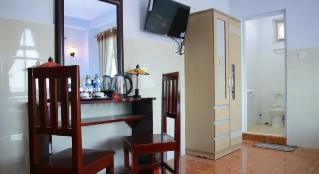 Двухместный семейный номер Standard King Hotel