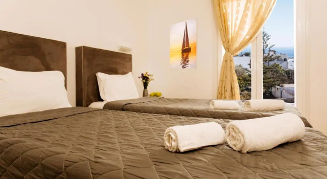 Трёхместный номер Standard Nikos Hotel