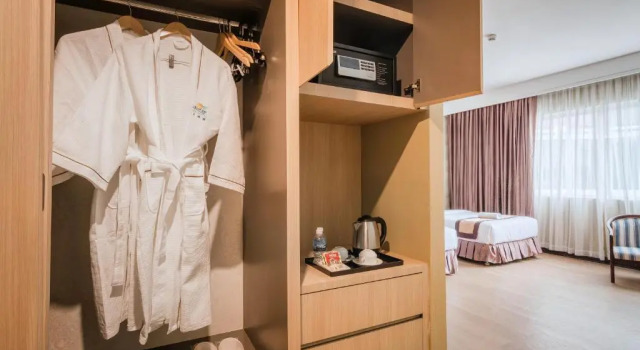Люкс Luxury Paradise Hotel