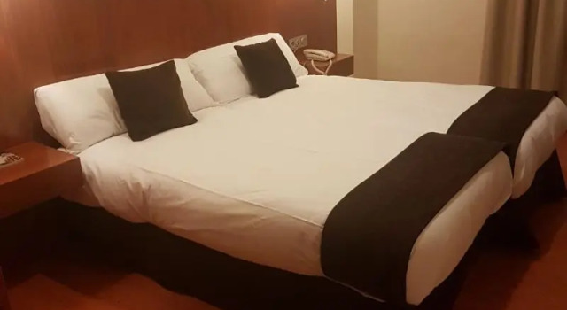 Двухместный номер Hotel Familia Conde