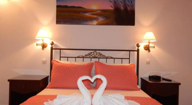 Полулюкс Tinos Suites & Apartments