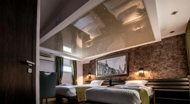 Standard Twin room Atrium