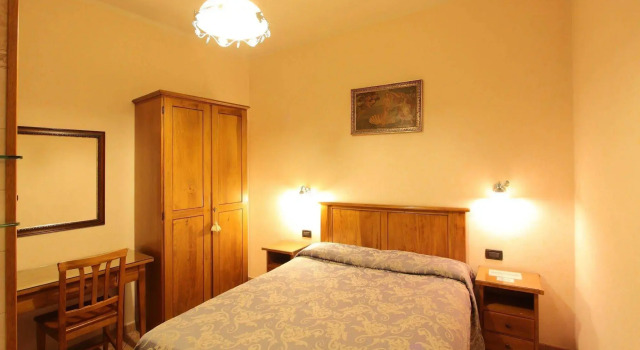 Hotel Margaret, Забронировать Отель Санта-Мария-Новелла Флоренция, рядом с Кафедральный собор Санта-Мария-дель-Фьоре
