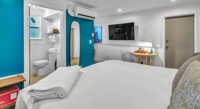 Номер Standard The Saint Hotel