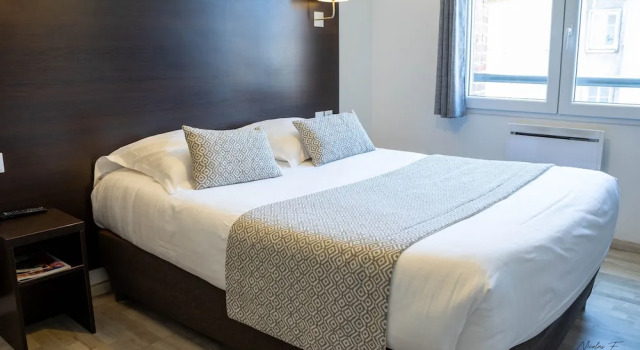Двухместный номер Comfort Hotel de la Cathedrale