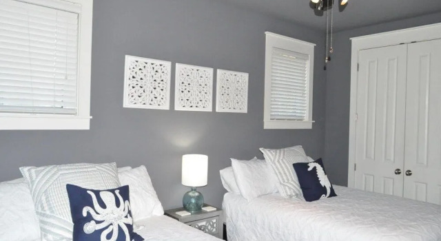 Laurel Grove, Varaa Hotelli Hotellit Emerald Coast uima-altaalla, Uima-allas