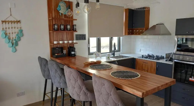 Апартаменты с 2 комнатами 373 Wolmar Cosy and Modern Apartment- 200 metres from the Beach and Supermarkets and just next to Domaine de wolmar with views of deers and green natural park