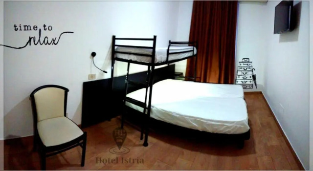 Трёхместный номер Standard Hotel Istria