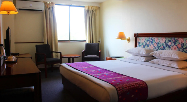 Двухместный номер Deluxe Alfa Hotel
