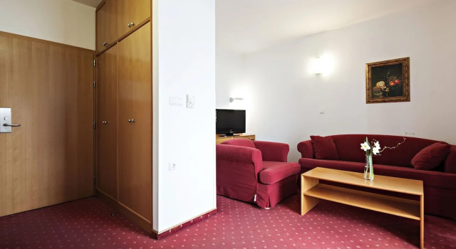 Izvir, Book Hotel Radenci Pomurje