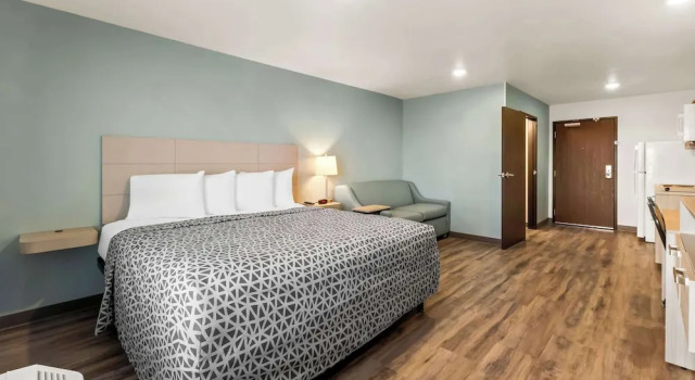 Номер Economy Woodspring Suites Easton Nazareth