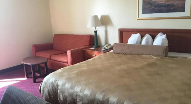 Номер Standard Super 8 by Wyndham Biloxi at the Beach