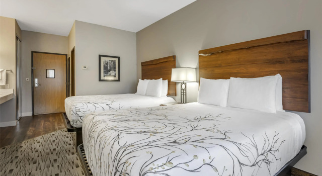 Четырёхместный номер Standard с балконом Best Western Plus Columbia River Inn