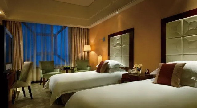 Henan Skyland GDH Hotel, Rezervovat Hotel Čeng-čou Henan