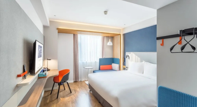 Двухместный номер Standard с видом на город Holiday Inn Express Xian Ancient Town West by IHG