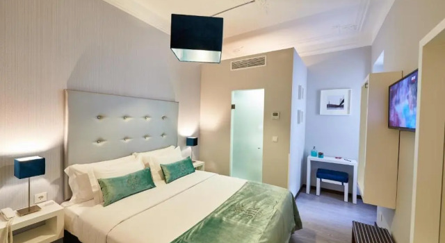 Двухместный номер Superior Silk Lisbon