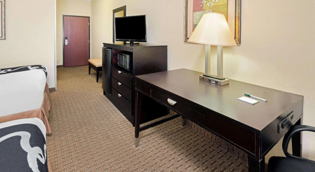 Четырёхместный номер Standard La Quinta by Wyndham Morgan City