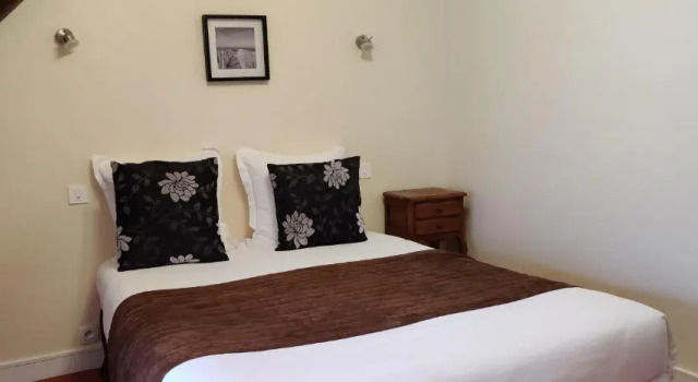 Двухместный номер Standard Hotel Du Tertre