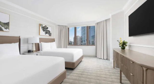 Четырёхместный номер Standard Fairmont Chicago Millennium Park