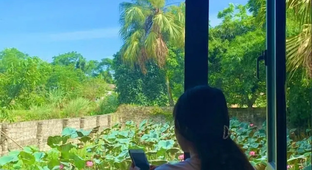 Трёхместный номер Deluxe с балконом Sunny Trang An homestay