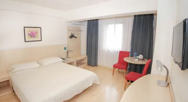Двухместный номер Standard Jinjiang Inn Tianjin Tanggu