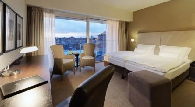 Двухместный номер Standard с балконом и с видом на город Lindner Hotel Antwerp, part of JdV by Hyatt
