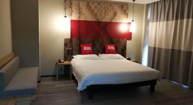 Номер Standard Ibis Guangyuan City Square Hotel