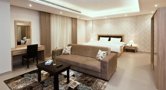 Студия Oasis Rise Hotel Apartments