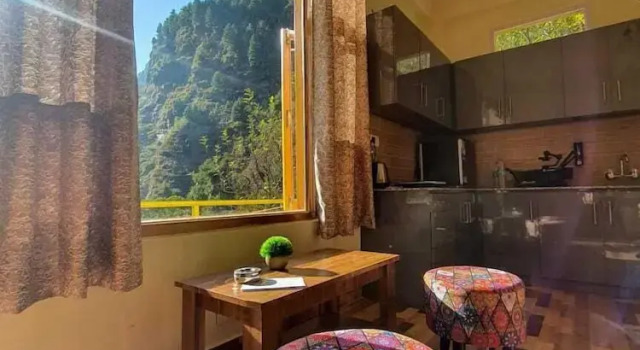 Семейный номер Standard с балконом Alooma Valley View Stays