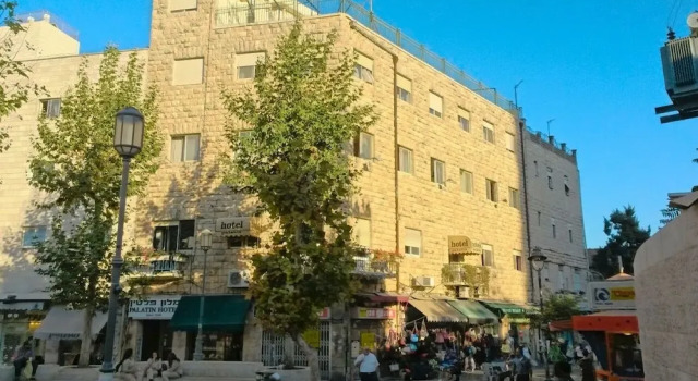 Jrose Hotel, Reservar Hotel Jerusalém Jerusalem District, perto de Montefiore Windmill