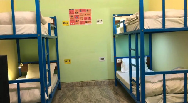 Кровать в общем номере Цокольный этаж Live Free Hostel Rishikesh