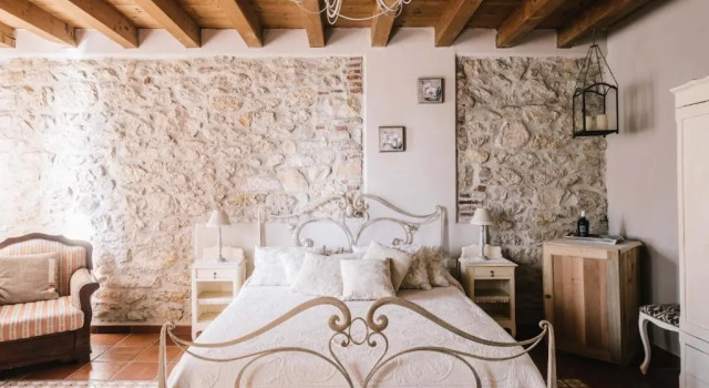 Полулюкс B&B - Relais de charme la Caminella