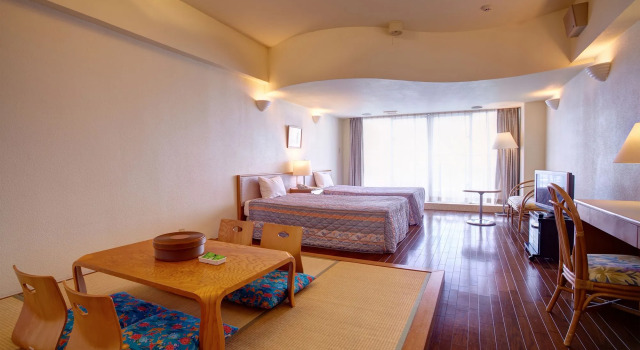 Hotel Yugaf Inn Bise, Buchen Sie Hotel Hotels in Okinawa mit Pool, Schwimmbad