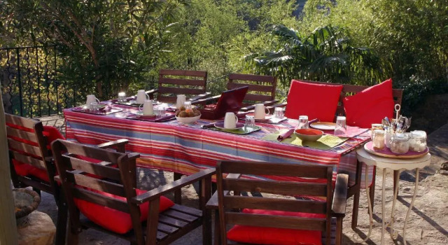 le refuge des pots rouges, Rezerwuj Hotel Cros Cévennes