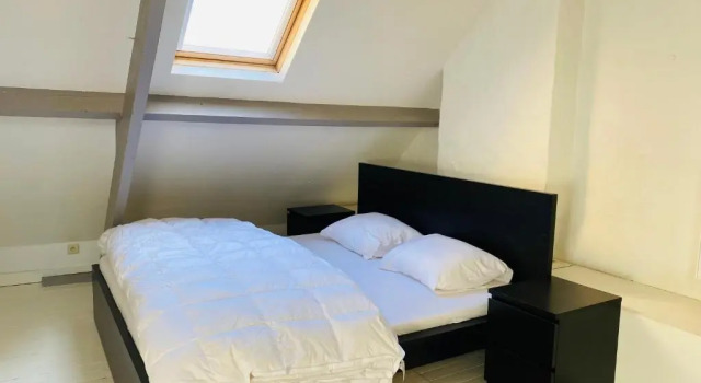 Вилла с 2 комнатами O-Sea House: herenwoning in Belle Epoque wijk te Oostende
