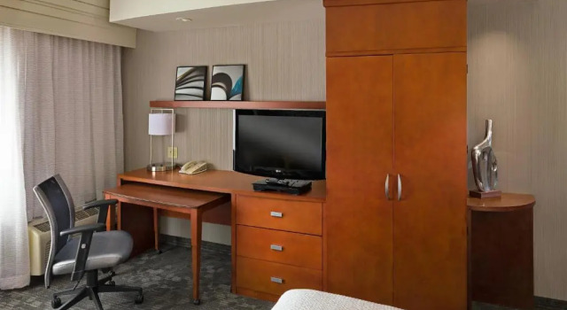Номер Standard Courtyard by Marriott Harrisburg Hershey
