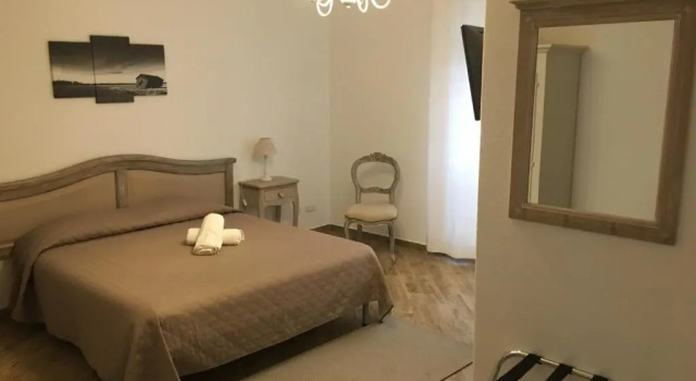 Номер Deluxe City Garden Guest House