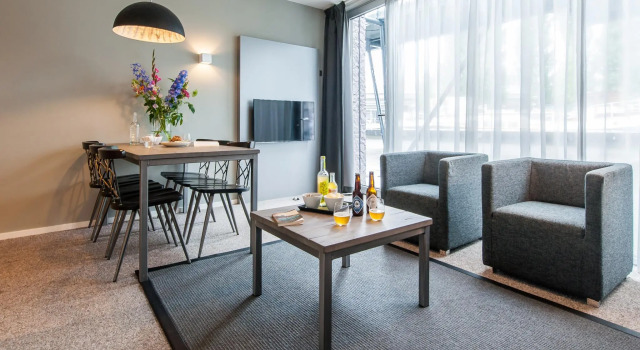 YAYS Amsterdam Prince Island by Numa, Забронировать Апарт-отель Апарт-отели Амстердама, рядом с Новая церковь, Апарт-отель