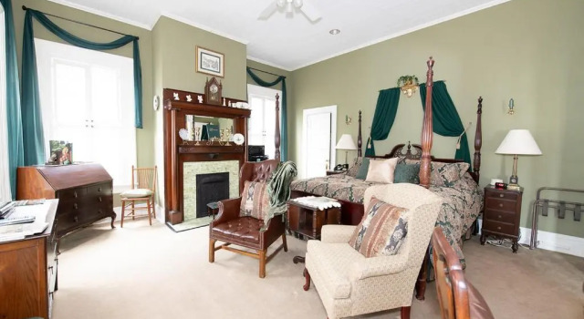 Люкс Page House Bed and Breakfast