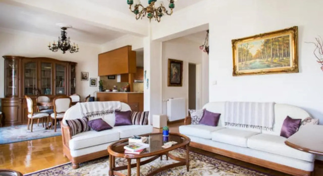 Апартаменты Large 3 bedroom Apt with Terrace
