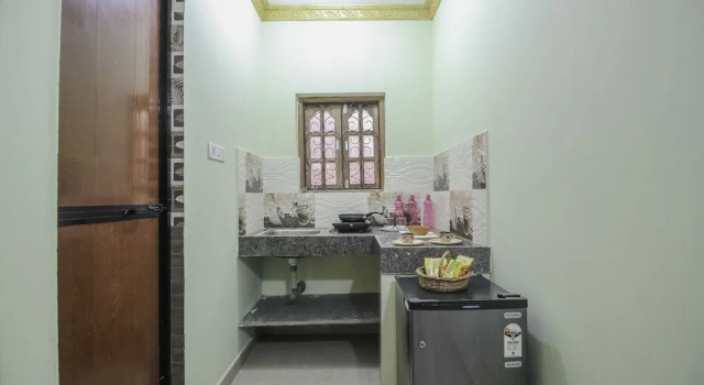 OYO 10728 Home Near Calangute Beach, Rezerwuj Hotel Calangute North Goa